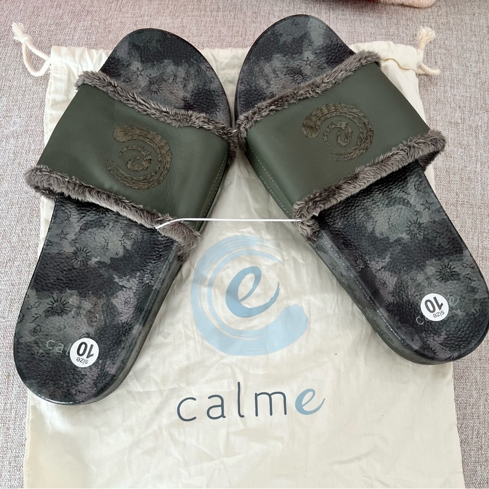 Johnny Was Calme slides Olive green space camo tie dye